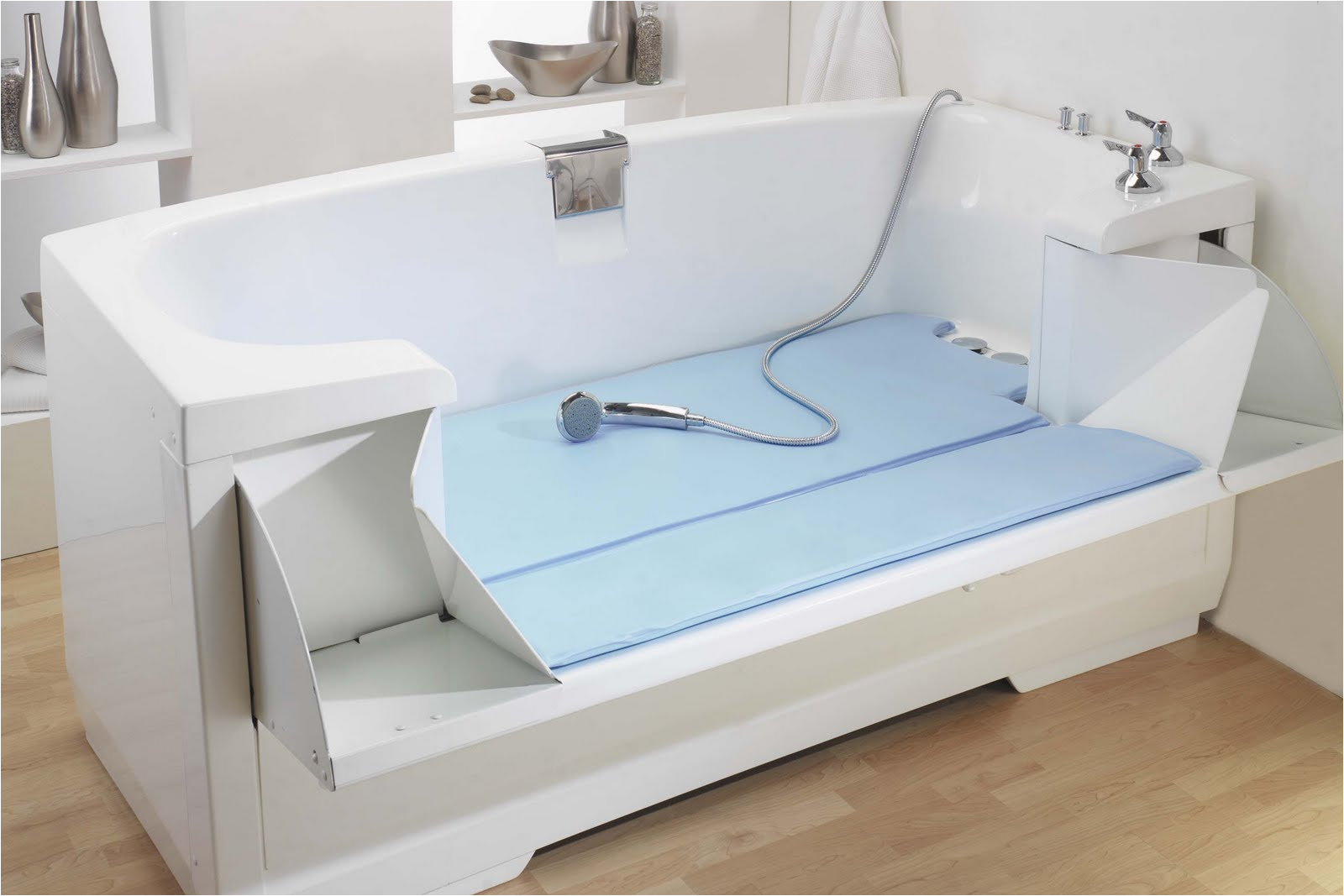 bathtubs for elderly and disabled