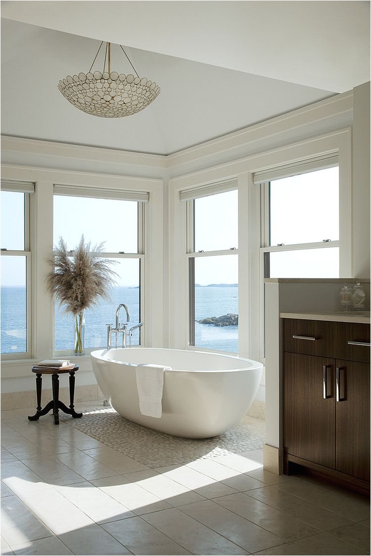 bathrooms with ocean view