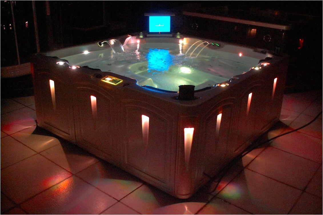 Jacuzzi Bathtub Manufacturer In China China Jacuzzi Spa Hot Tub Spa Pool with Tv Elegance