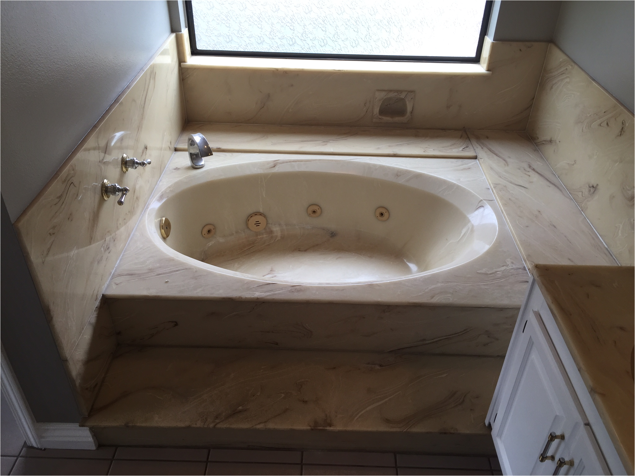 Jacuzzi Bathtub Service Jacuzzi Tub Repair Refinish Reglaze