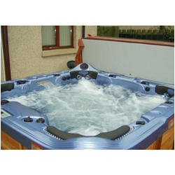 jacuzzi bathtub