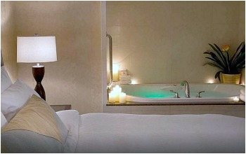 Jacuzzi Bathtubs toronto Tario Hot Tub Suites Hotel Rooms with Private