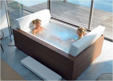 Jacuzzi Espree Bathtub Relax and Enjoy In Luxury Bathtubs