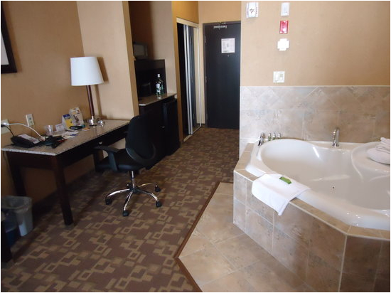 Jetted Bathtubs Edmonton Jacuzzi Tub Picture Of Best Western Plus south Edmonton