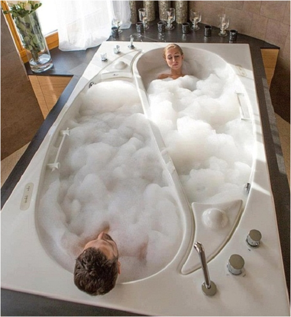 Large Bathtubs for 2 Double Bathtubs for Romantic Moments Pleasure at Highest