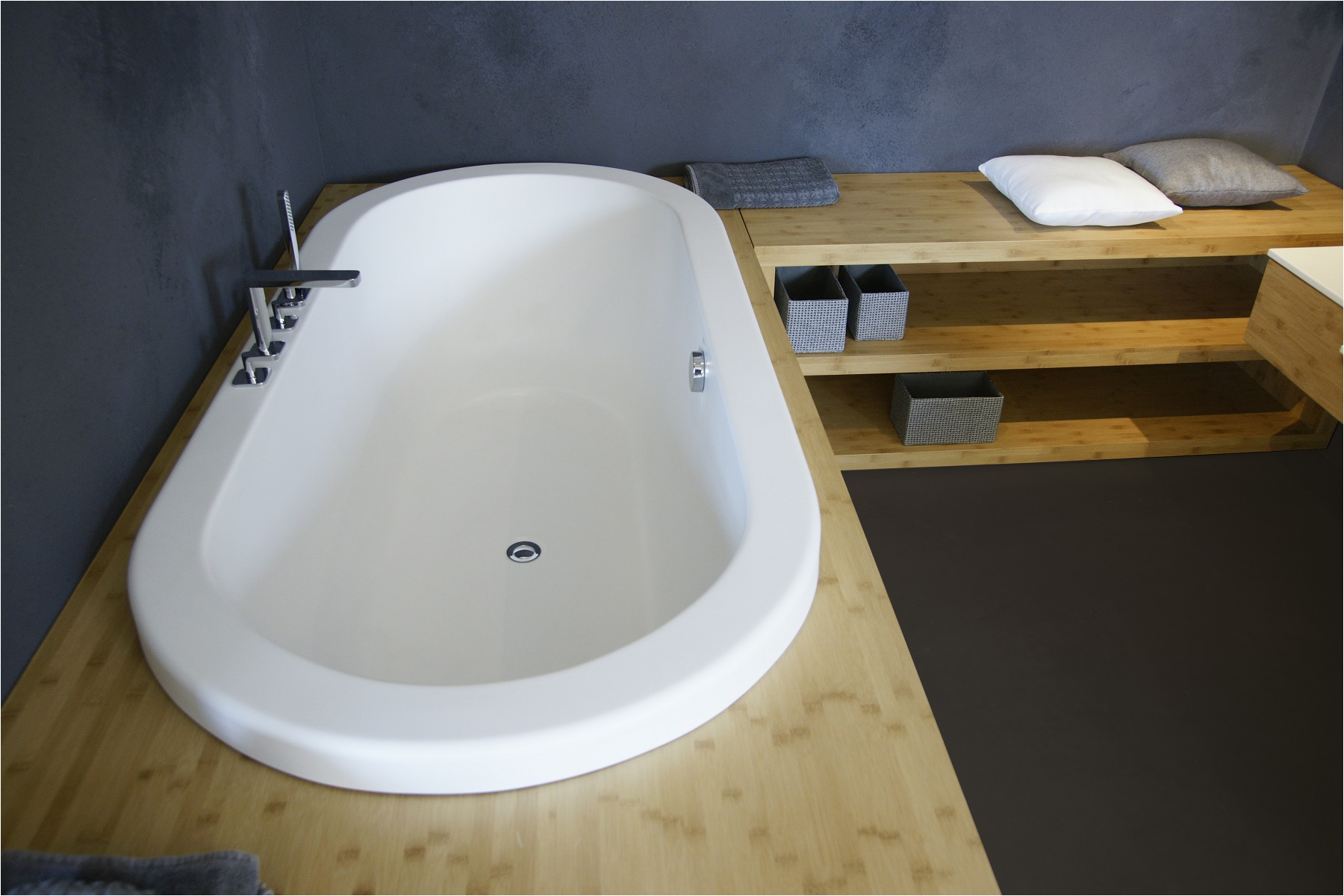 aquatica carol wht drop in stone bathtub fine matte