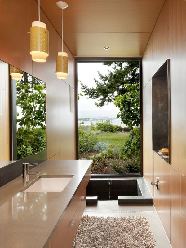 15 beautiful bathrooms featuring sunken bathtubs