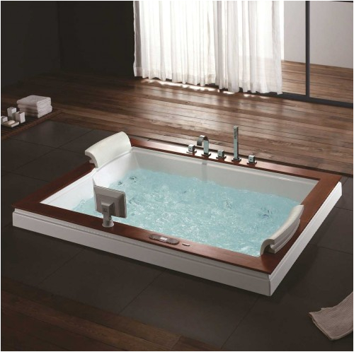 Luxury Whirlpool Bathtubs Burlington Luxury Whirlpool Tub