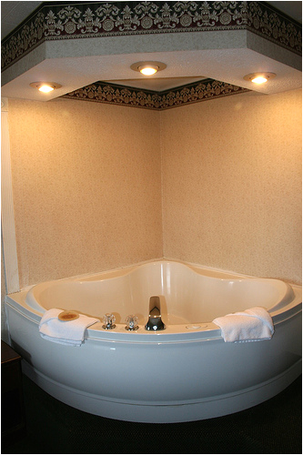 Modern Jacuzzi Bathtubs Rose Wood Furniture Jacuzzi Bathtubs