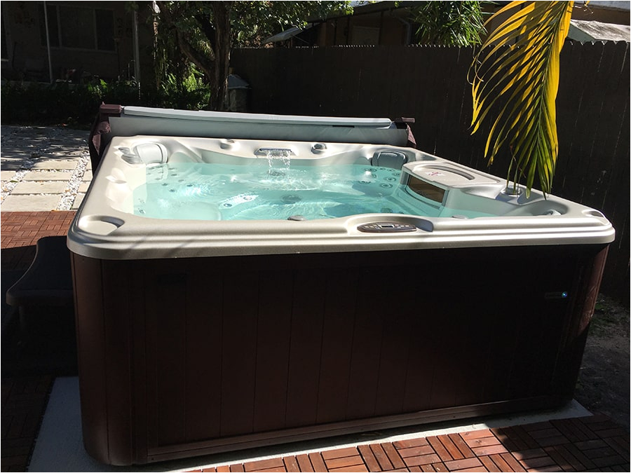 hot tub photo gallery