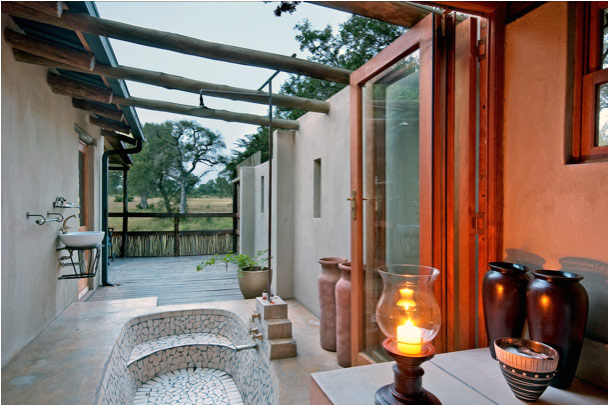 africa safari lodges bathroom views