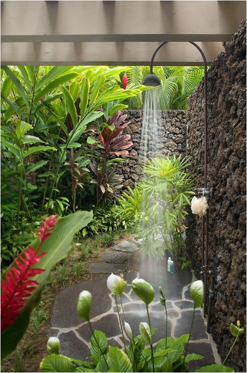 18 natural outdoor shower designs