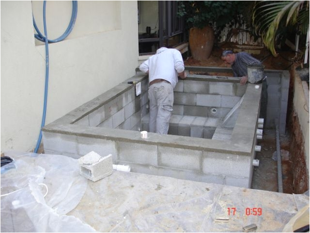 Outdoor Concrete Bathtub How to Build Your Own Hot Tub Custom Built Spa