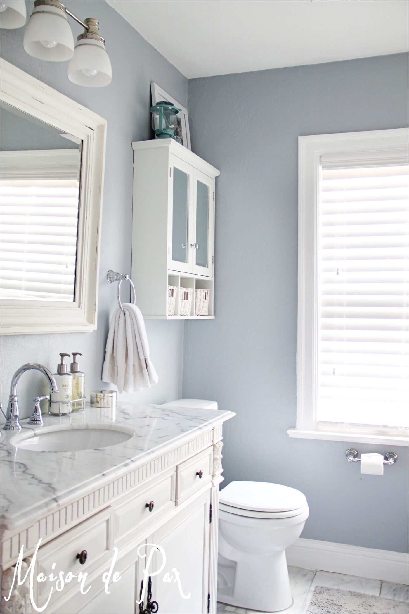10 tips for designing a small bathroom
