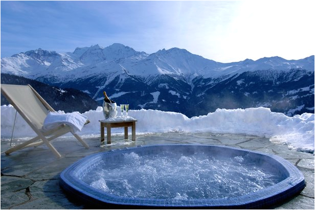a hot tub with a view