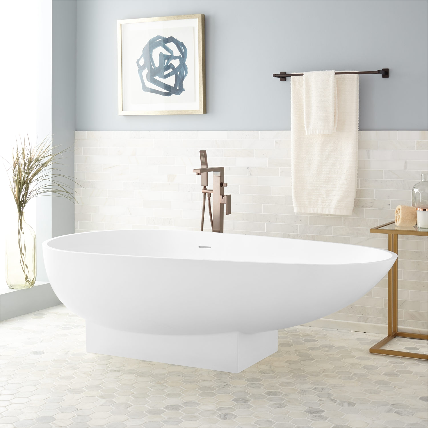 Signature Bath White Acrylic Freestanding Bathtub Oval Freestanding Bathtub