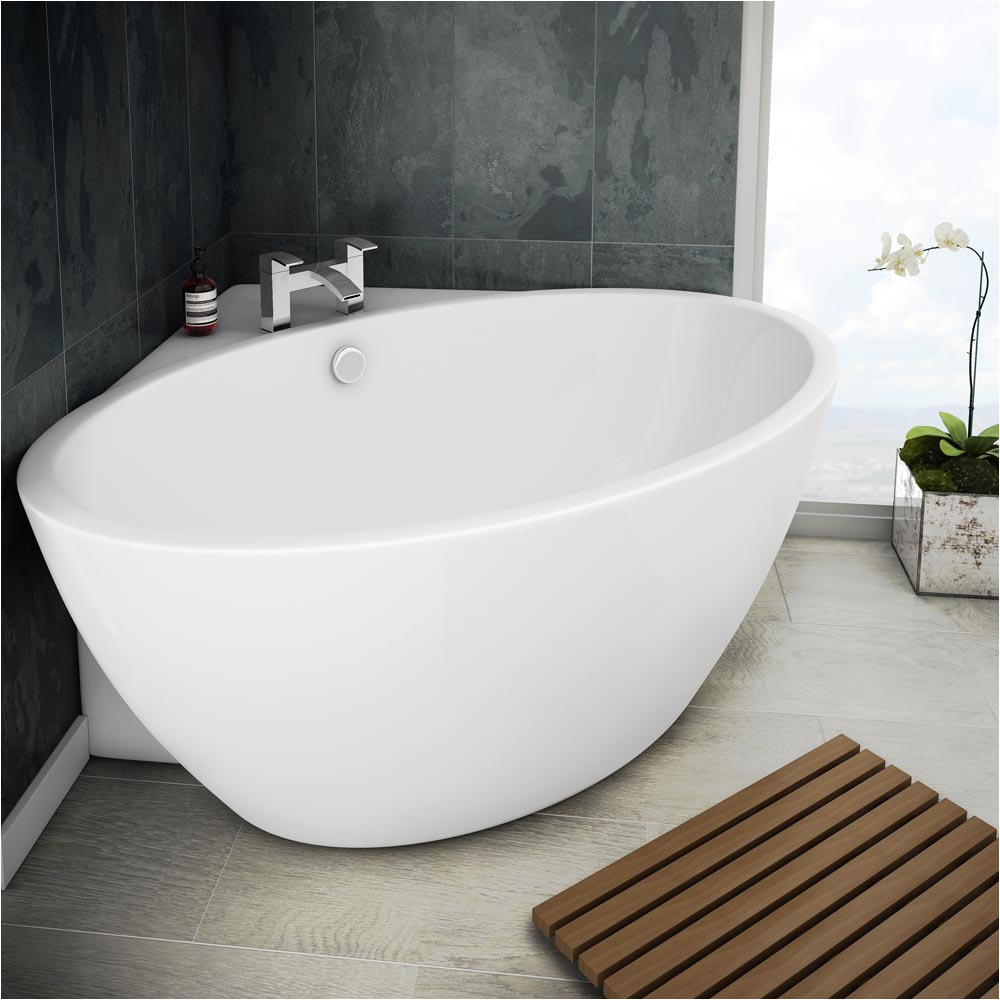 orbit corner modern free standing bath 1270 x 1270mm