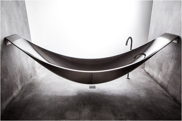vessel bathtub features hammock style bathtub from splinter works