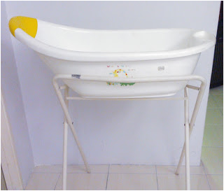 preloved mothercare bath tub and