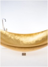 soak in the gold vessel hammock bath tub