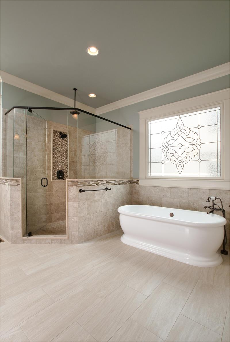 24 luxury master bathrooms with soaking tubs