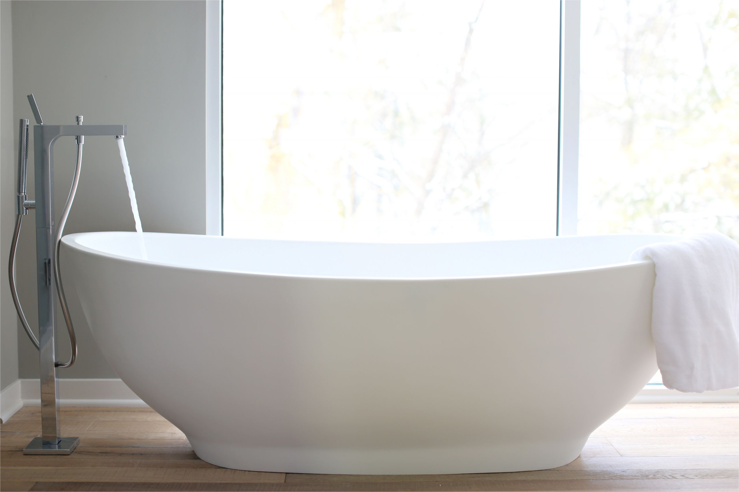 add hot air massage to your luxury bathtub
