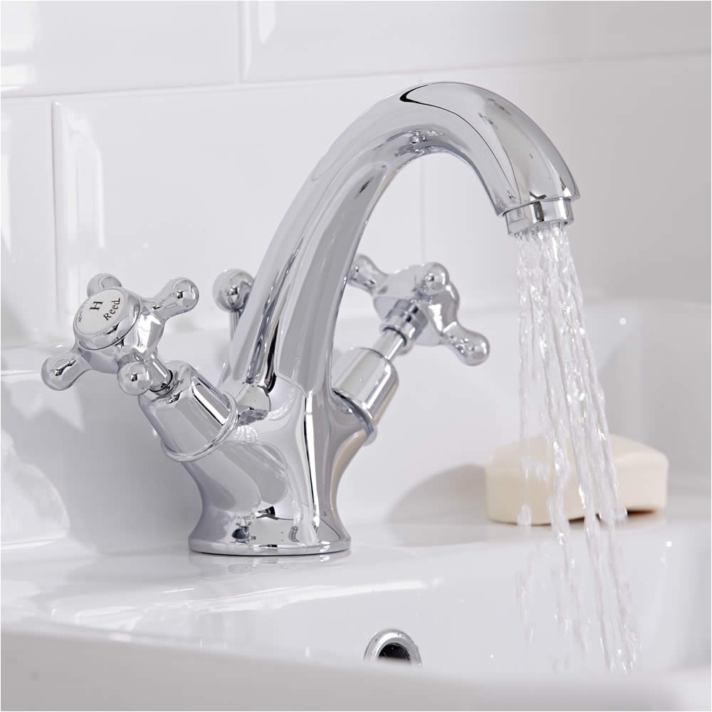 basin taps how to choose the right type