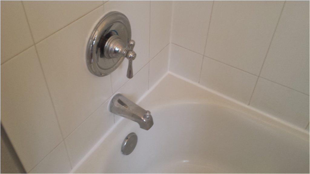 how to correctly caulk a tub shower or sink to prevent mildew and mold