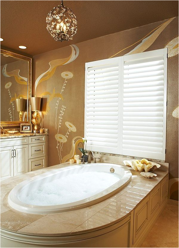 different types of bathtubs