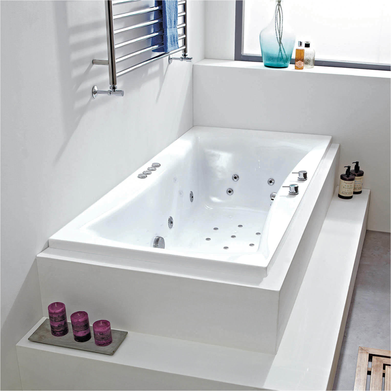 cassiopeia 14 jet whirlpool bath 2 sizes