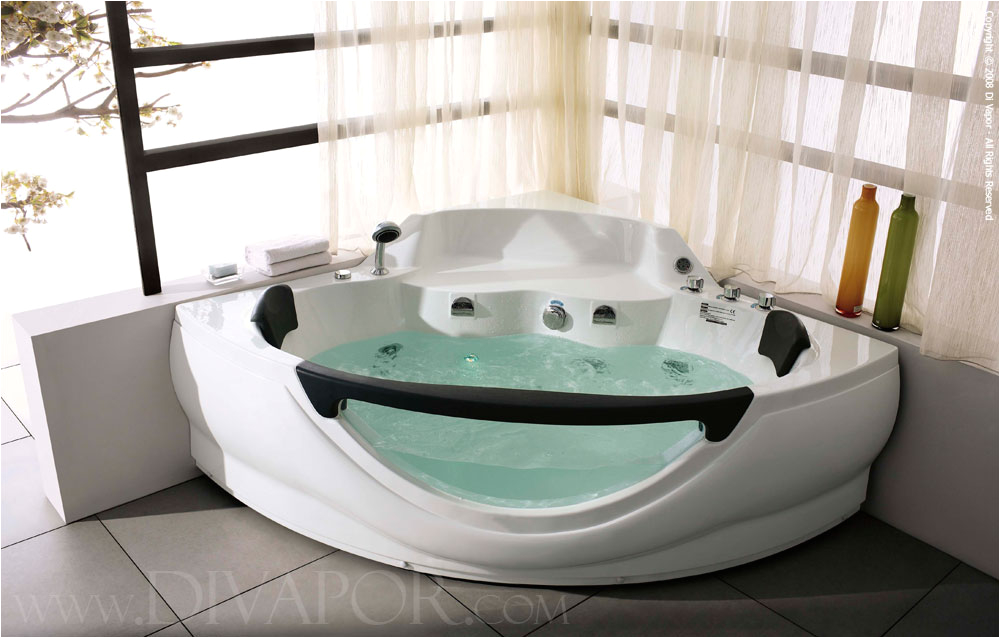 whirlpool bath windermere