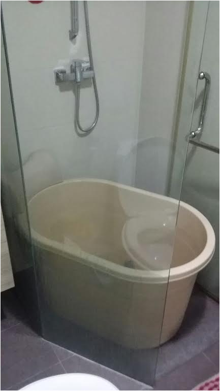 portable bathtub small spa condo hdb bathroom singapore