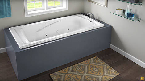 soaker tub standard size