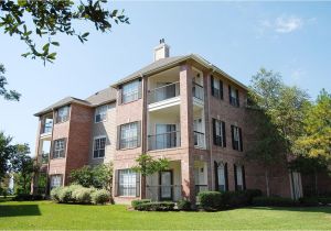 2 Bedroom Apartments In Baton Rouge Louisiana Lakeside Villas Rentals Baton Rouge La Apartments Com