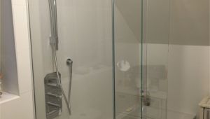 2 Sided Bathtub Frameless Bifold Bath Shower Screen to Open Ended Bath with Sloping