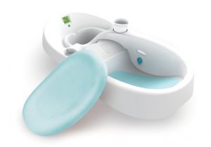 4moms Baby Bath Tub Cleanwater Infant Tub 4moms Giveaway In the Know Mom