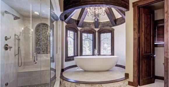 Are Bathtubs Large Freestanding Luxury Bathtub