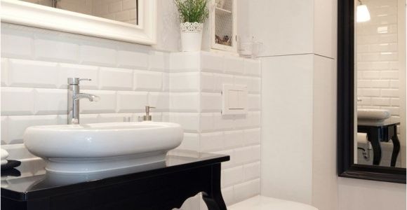 Bathroom Design Ideas Glasgow CzerÅ W Bieli Åazienka ZdjÄcie Od WnÄtrznoÅci Anna MarszaÅkowska