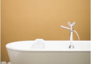 Bathtub Acrylic Vs Steel Fiberglass Tub Vs Cast Iron Home Guides