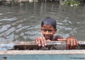Bathtub for toddlers India Kids Bathing In A River Barisal Barisal District