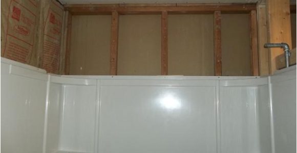 Bathtub Surround Ceiling What Makes Small Bath Feel R Shower Tile to Ceiling