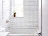 Bathtub Surround Tile Look 10 Ways to Make A Small Bathroom Looks Bigger