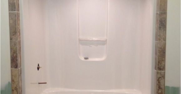 Bathtub Surround with Tile Above Bathtub Tile Like the Idea Tile Around and
