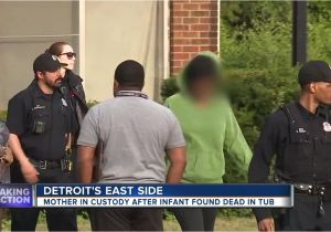 Bathtubs for Older Babies 18 Day Old Baby Found Dead In Bathtub at Detroit Home