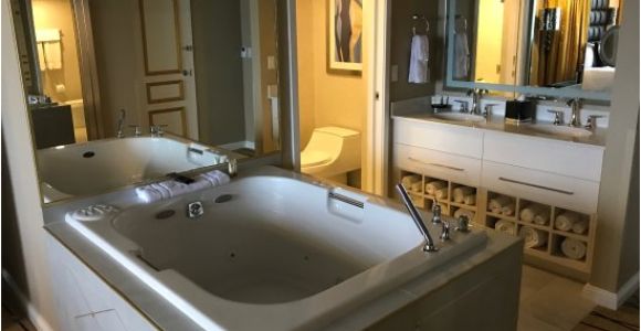 Bathtubs Las Vegas Jacuzzi Tub with Led Lights Picture Of Westgate Las