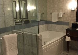 Bathtubs Las Vegas Walk In Shower and Jacuzzi Tub Picture Of Caesars Palace