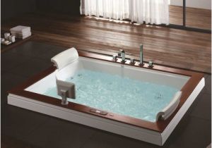 Bathtubs Luxury I Burlington Luxury Whirlpool Tub