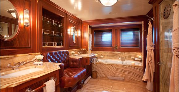 Bathtubs Luxury Y Tiara S Alloy Yachts Sail Yacht