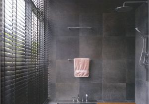 Bathtubs Modern K Luxurious Bathroom with Stone Wall and Shower Bathtub