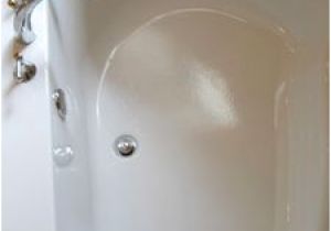 Bathtubs Not Acrylic How to Get Rust Stains F Of A Light Fixture